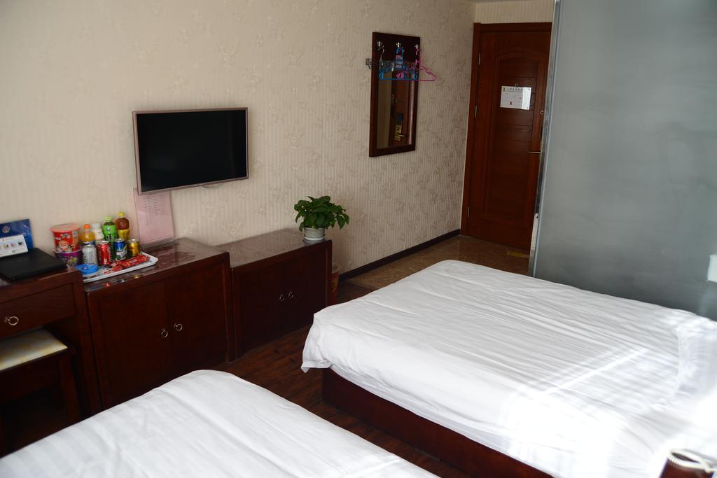 Super 8 Beijing Daxing Huangcun Hotel Exterior photo
