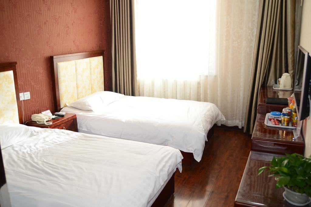 Super 8 Beijing Daxing Huangcun Hotel Exterior photo